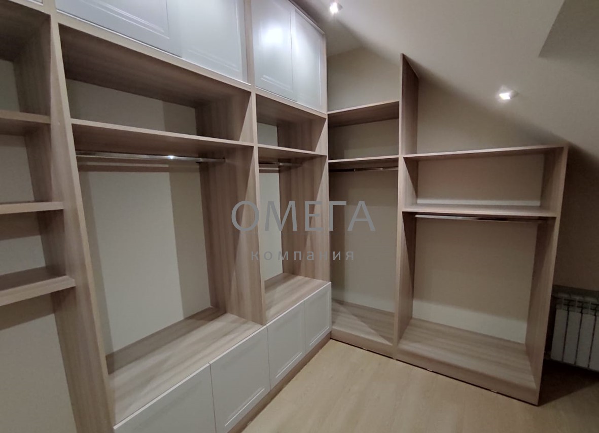 Мансардный этаж гардеробная комната для загородного дома Челябинск