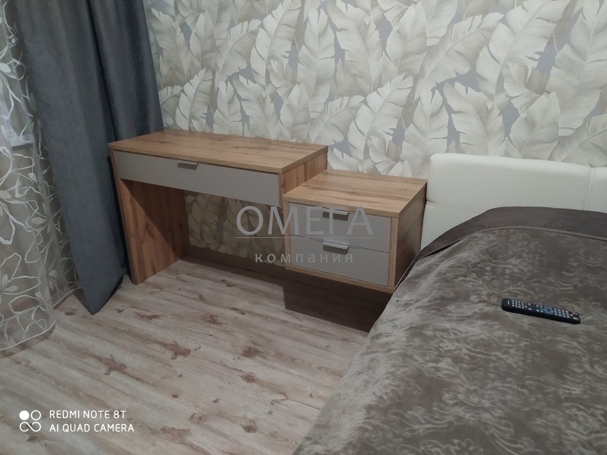 Мебель для спальни с рабочим местом для ноутбука на заказ в Челябинске. ЛДСП Дуб Вотан фасад МДФ с пленкой ПВХ